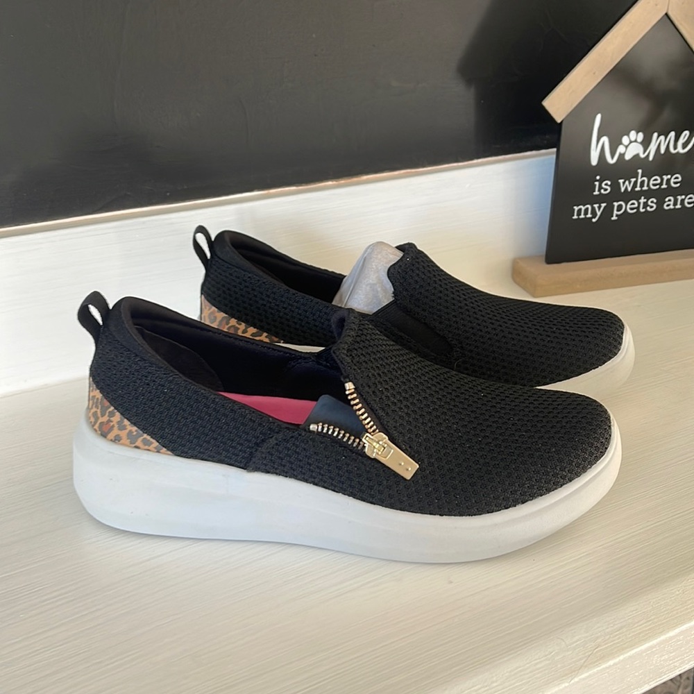 Womens Ryka Slip shoes